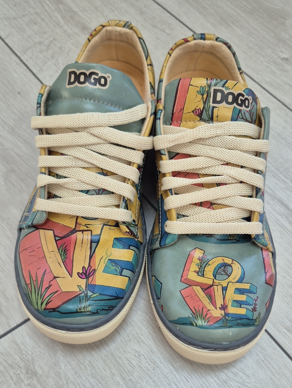 DOGO 'LOVE' Graphic Lace-Up Vegan Sneakers - Multicolor Size 41